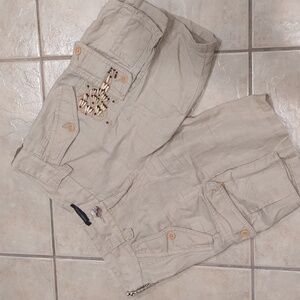 BCBGMaxAzria Beaded Linen Cargo Shorts Size Medium
